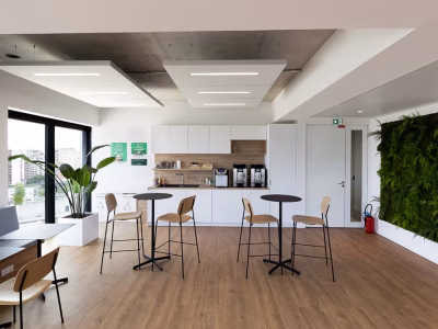 70db71_fdc1be790aaa45d09b7e48decdb7cb13~mv2